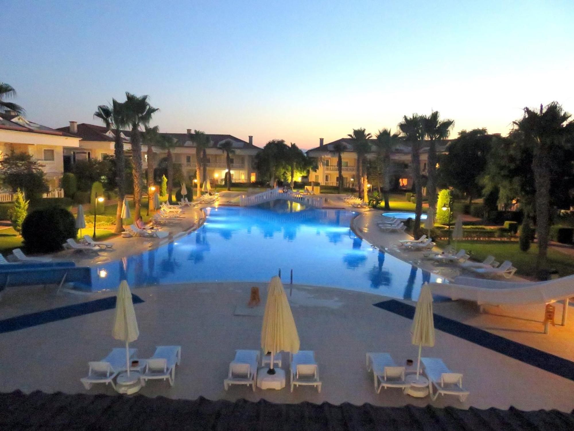 TALYA TURİZM TATİLEVLERİ ve VİLLALARI Belek Ngoại thất bức ảnh
